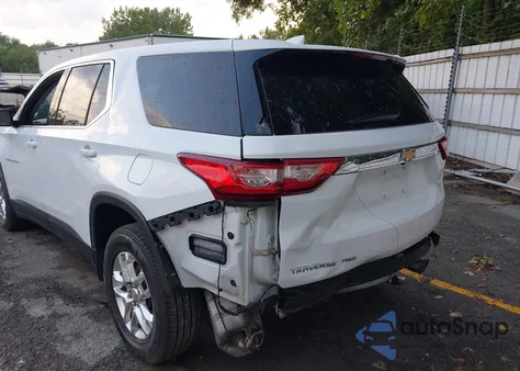 2018 Chevrolet Traverse Ls z USA, uszkodzony, nr VIN 1GNEVFKW2JJ254212